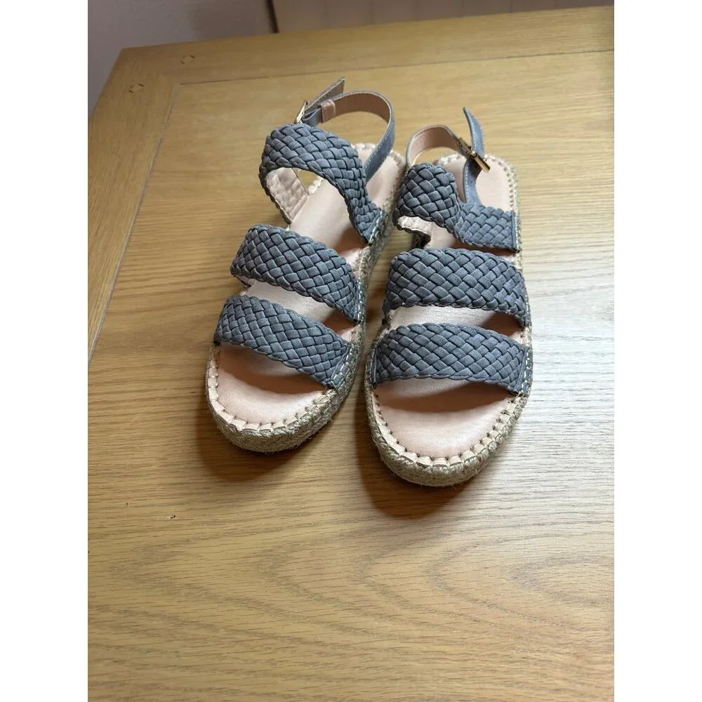 Chase & Chloe Women's Woven Strap Platform Sandals Lot of 2 Black & Gray Size 9